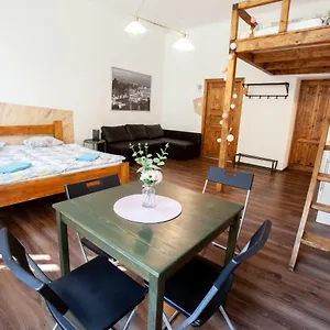 Wow Wow Apartament Praga
